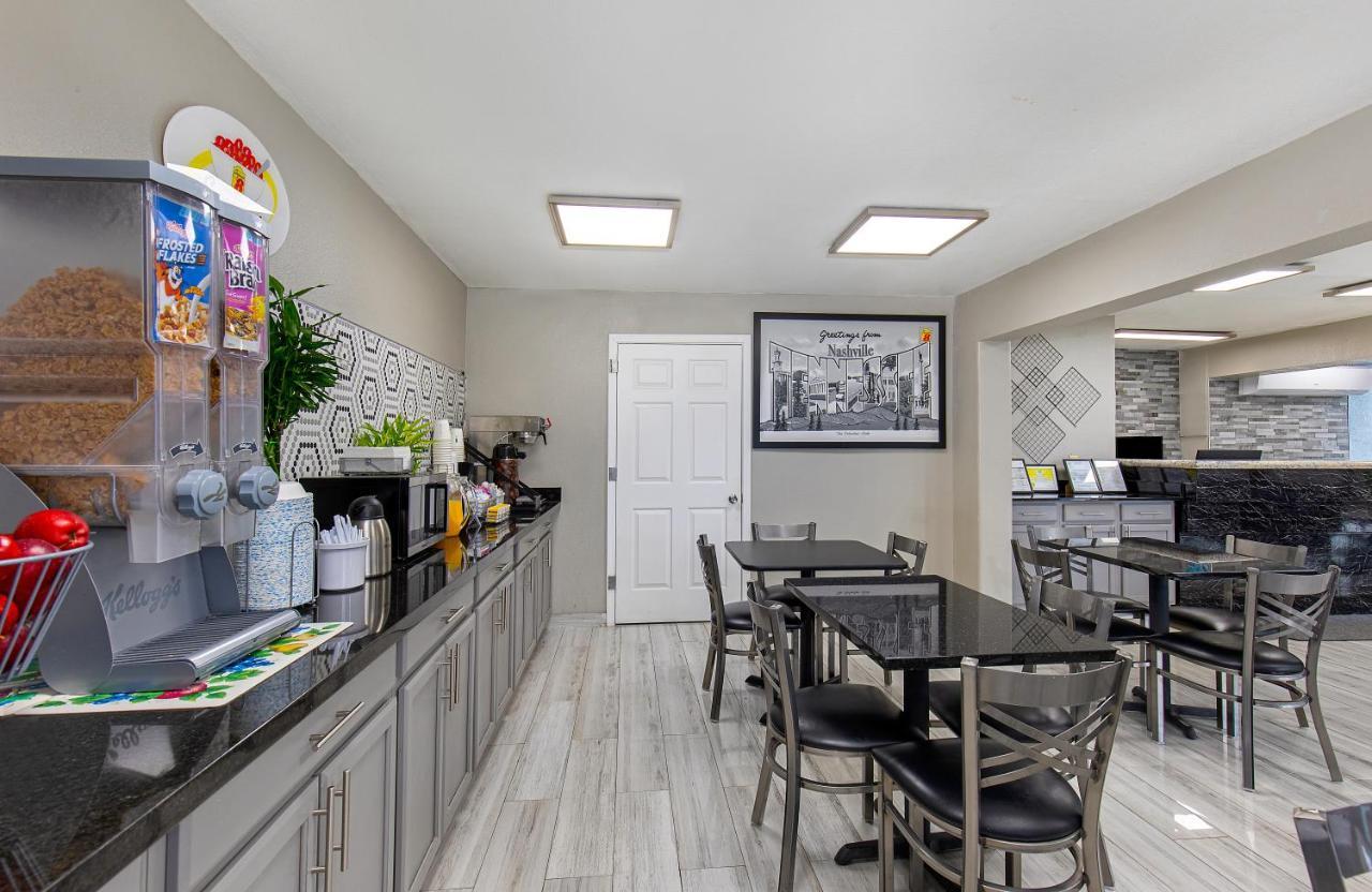 Super 8 By Wyndham West 2* Nashville